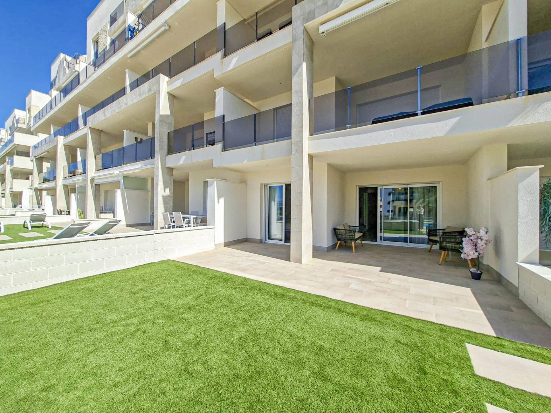 Apartment for sale in Guardamar Del Segura, Alicante, Spain
