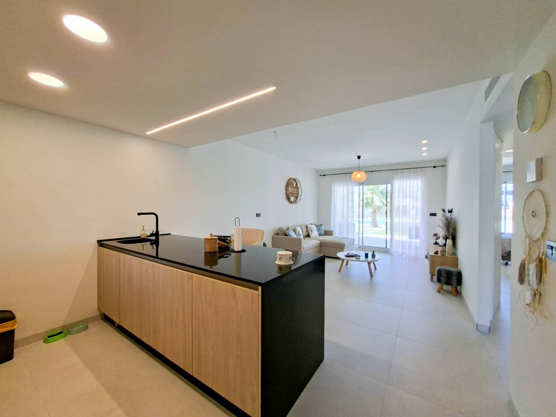 Apartment for sale in Guardamar Del Segura, Alicante, Spain