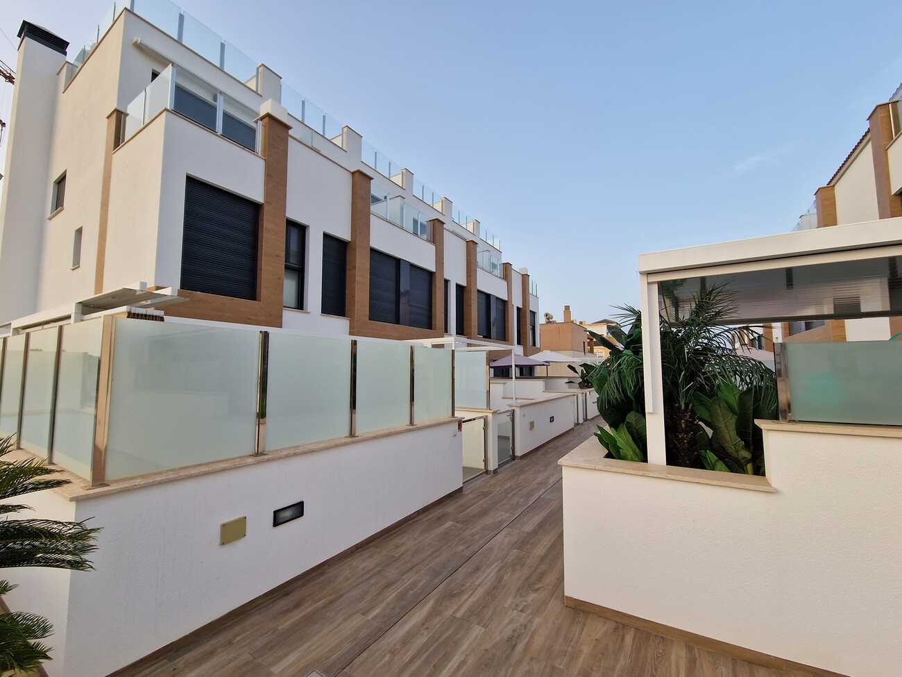 Town House Penthouse for sale in Guardamar Del Segura, Alicante, Spain