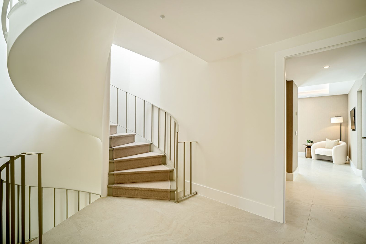 Town House for sale in La Quinta, Málaga, Spain