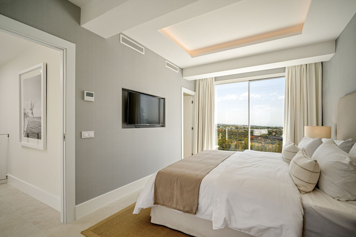 Town House for sale in La Quinta, Málaga, Spain