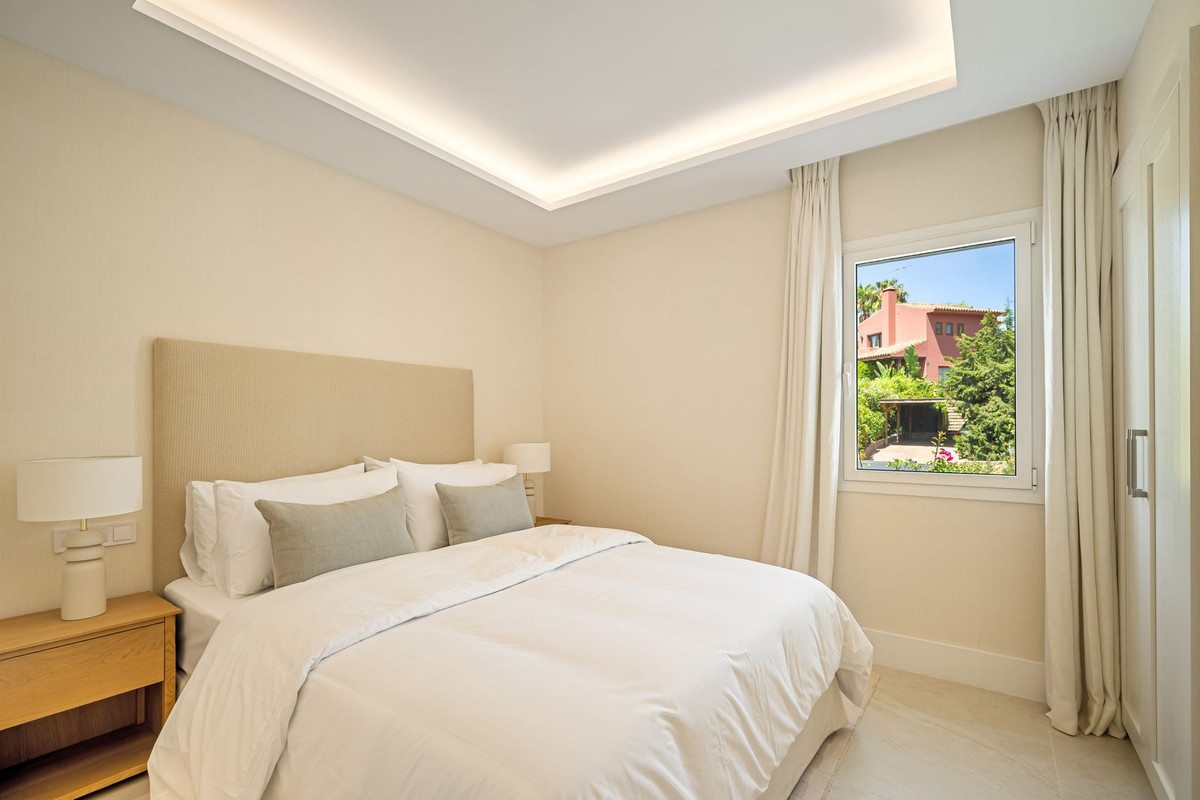 Town House for sale in La Quinta, Málaga, Spain