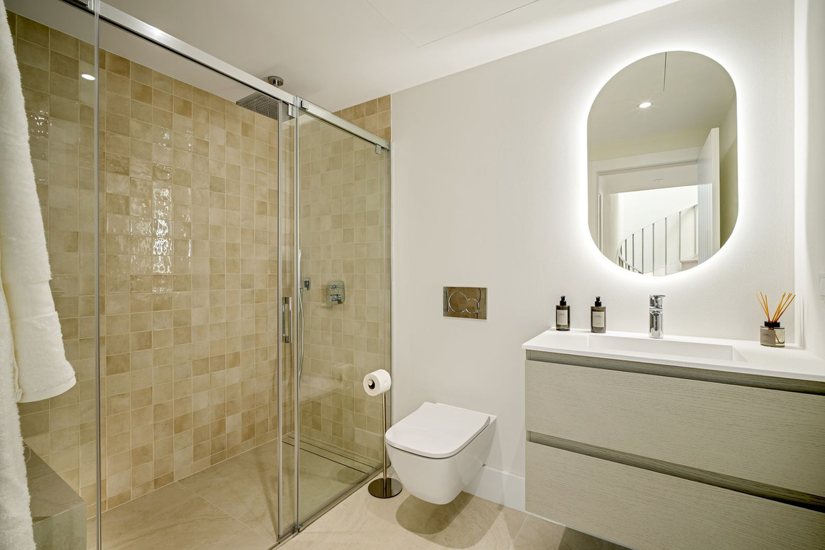 Town House for sale in La Quinta, Málaga, Spain