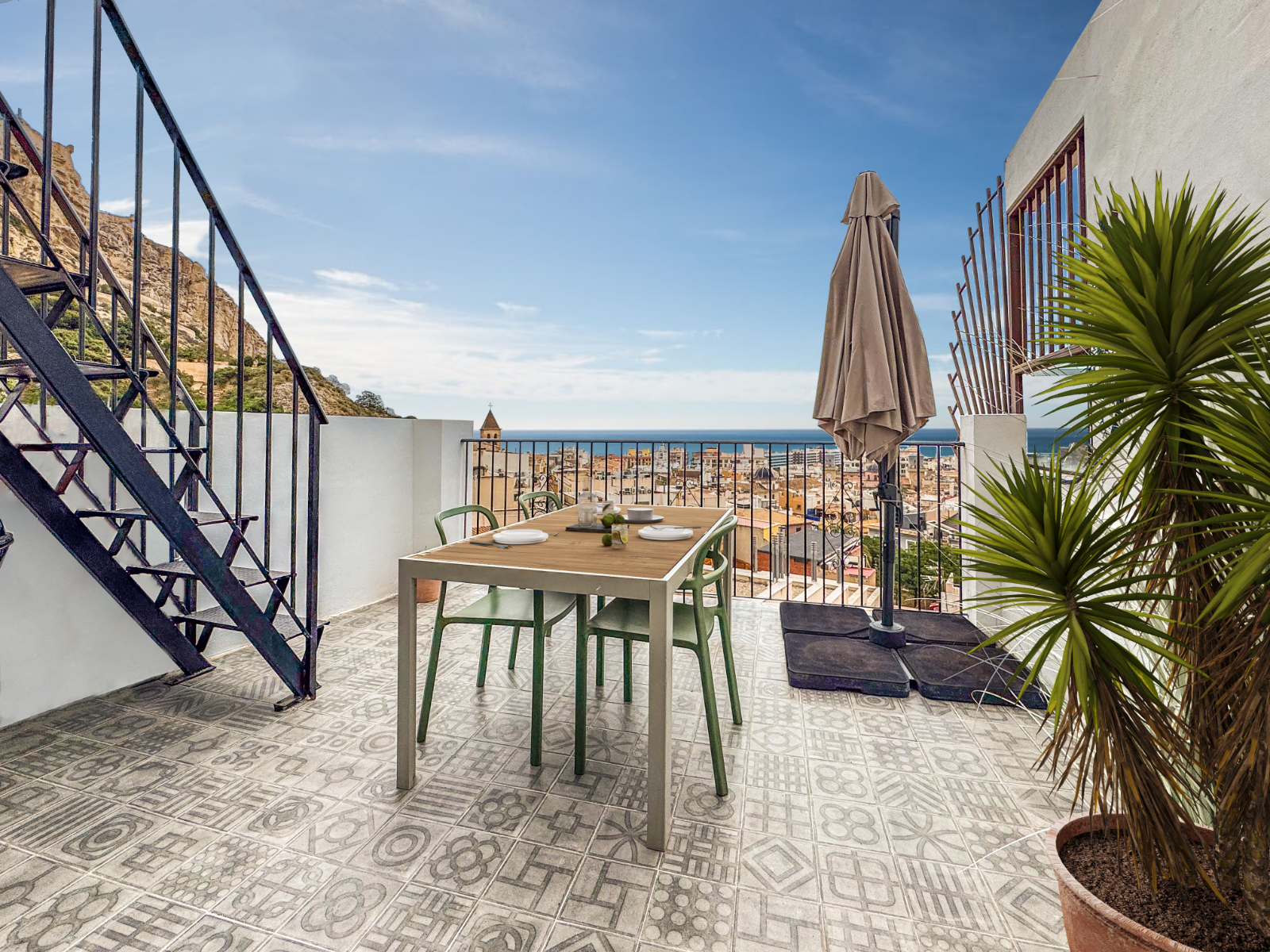 Town House for sale in Alicante, Alicante, Spain