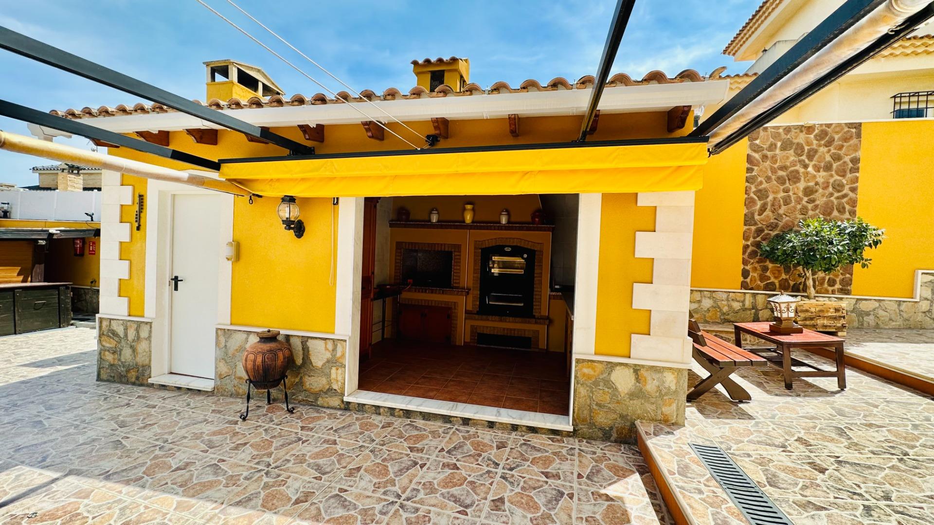 Villa for sale in Orihuela, Alicante, Spain