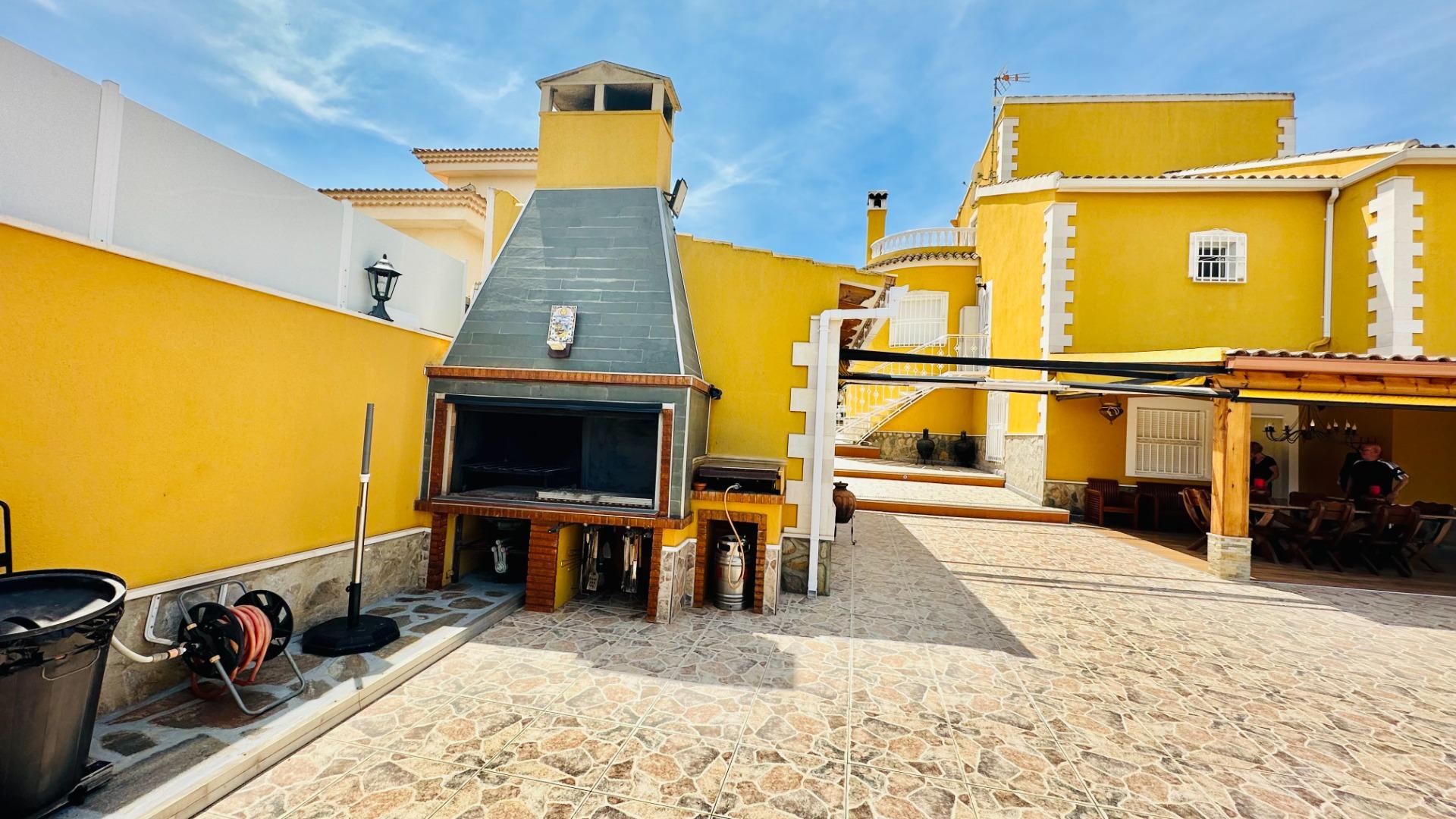 Villa for sale in Orihuela, Alicante, Spain