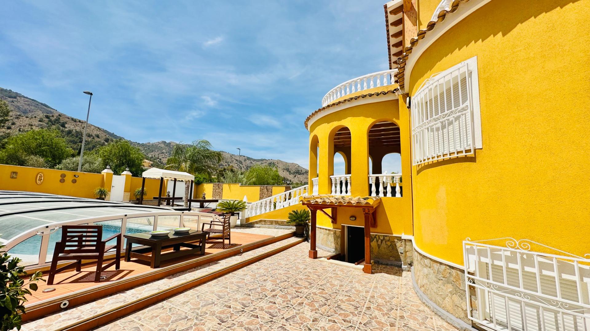 Villa for sale in Orihuela, Alicante, Spain