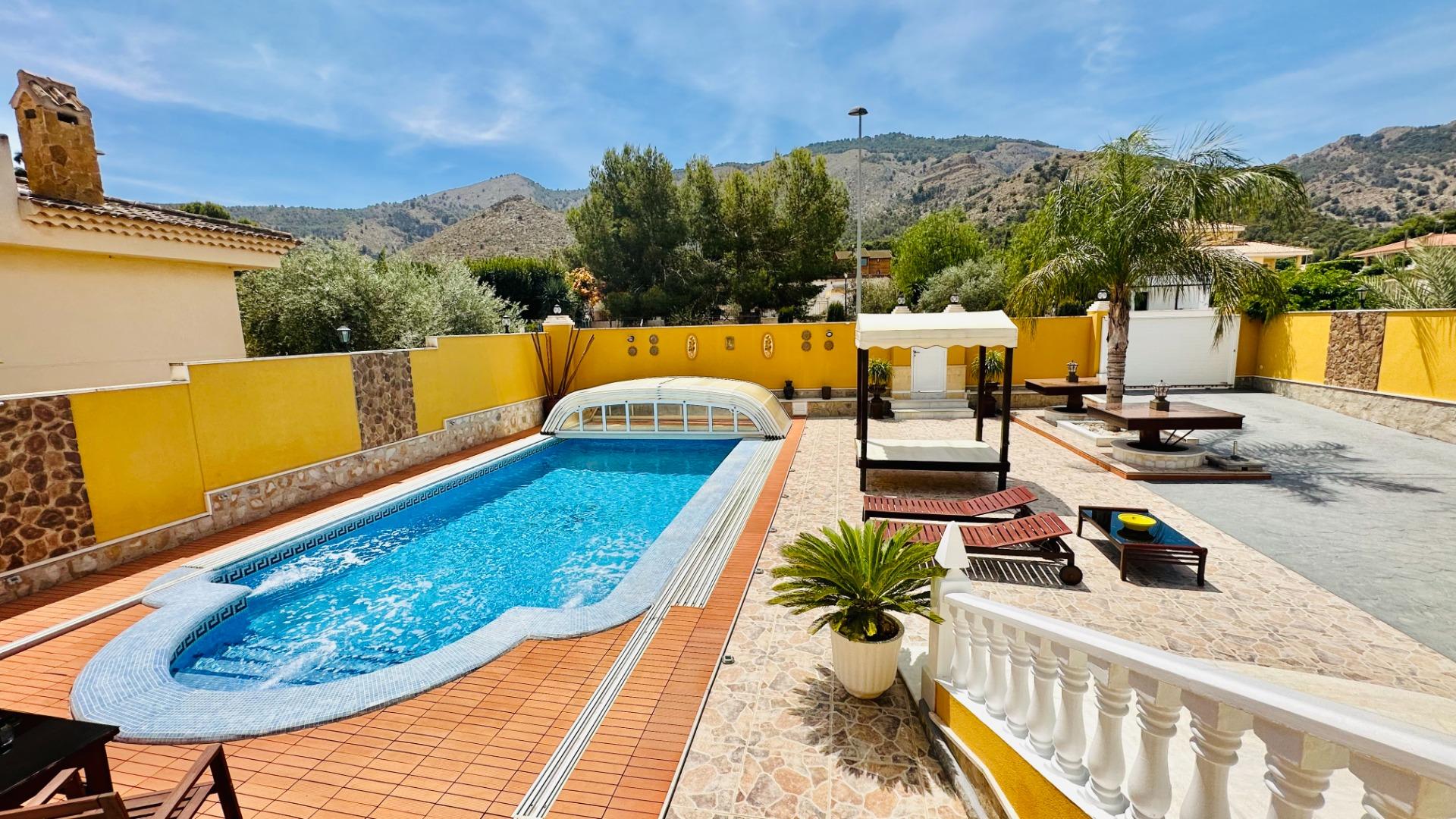Villa for sale in Orihuela, Alicante, Spain