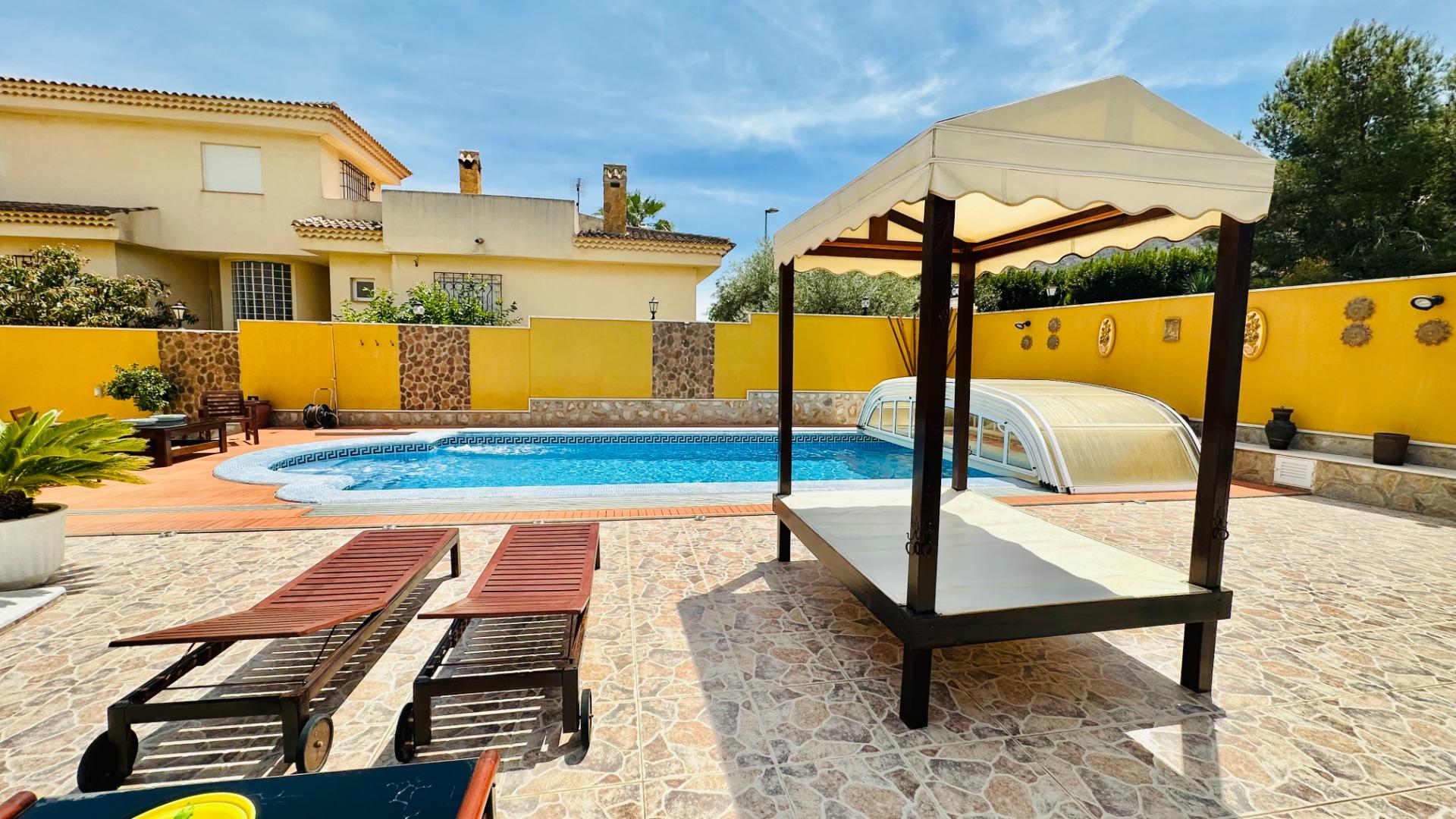 Villa for sale in Orihuela, Alicante, Spain