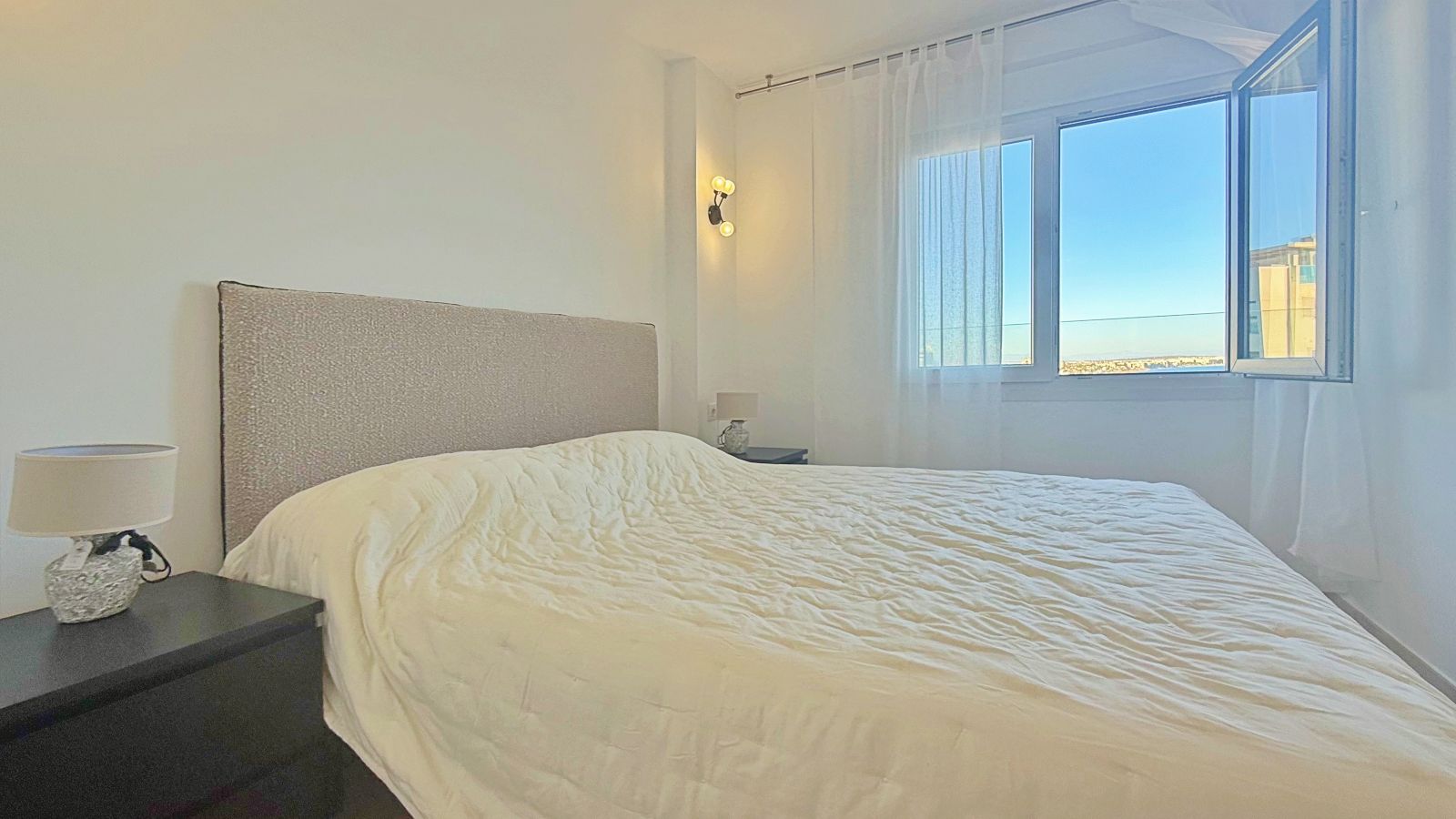 Penthouse for sale in Torrevieja, Alicante, Spain