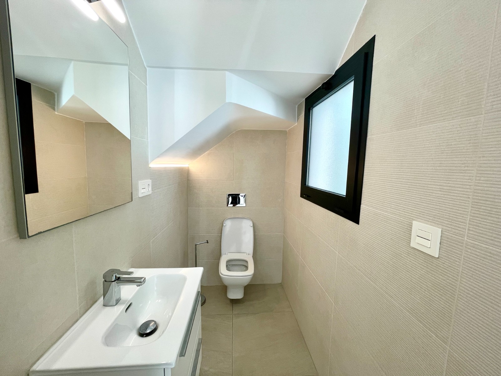 Villa for sale in Benijofar, Alicante, Spain