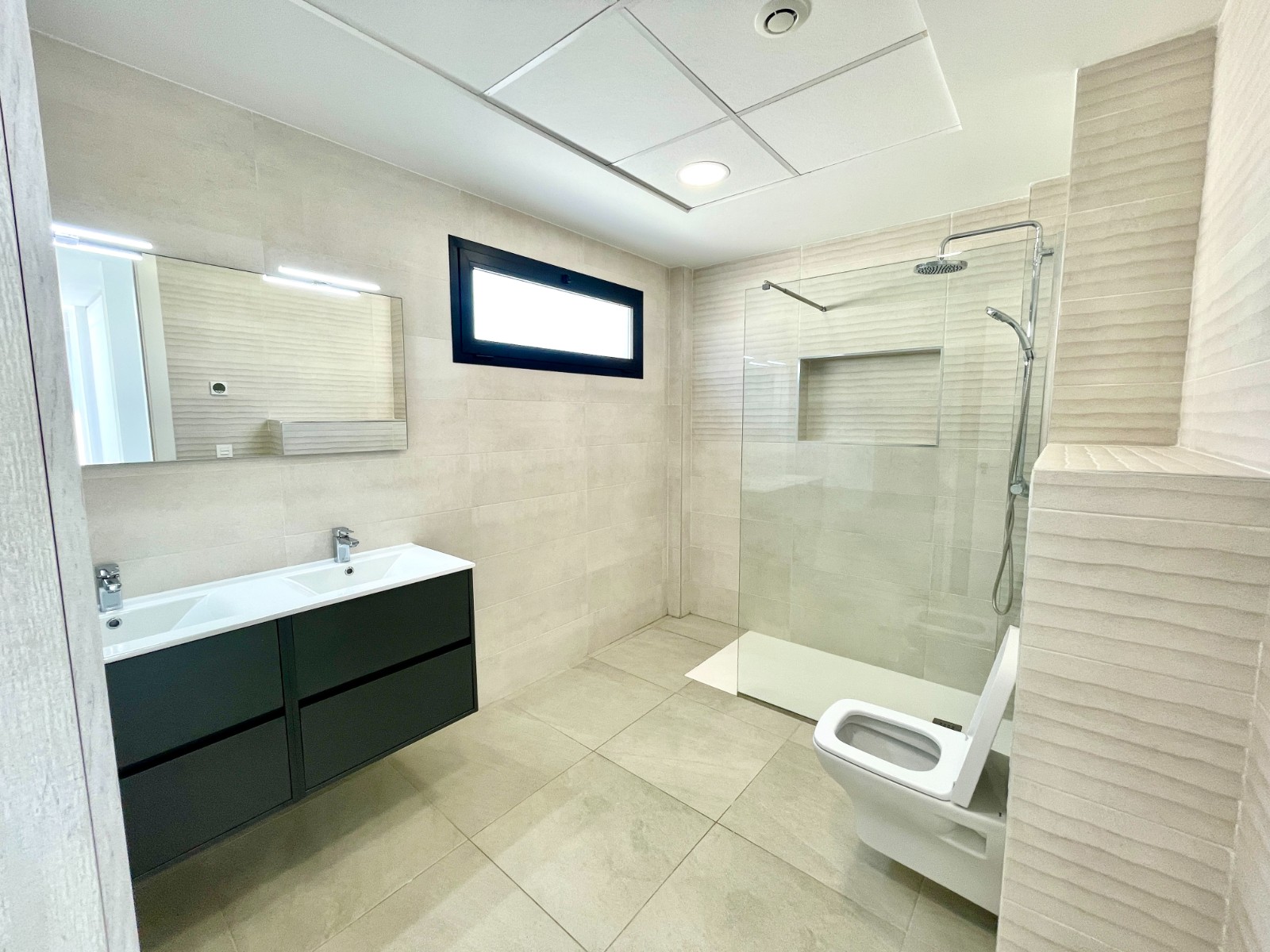Villa for sale in Benijofar, Alicante, Spain