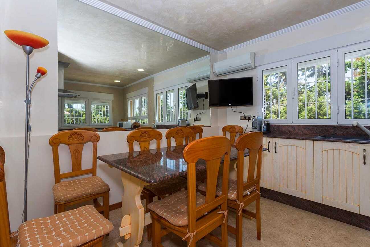Villa en venta en Orihuela Costa