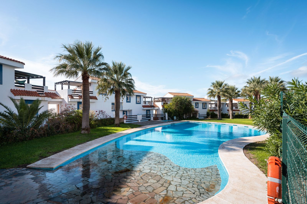 Villa en venta en Manilva