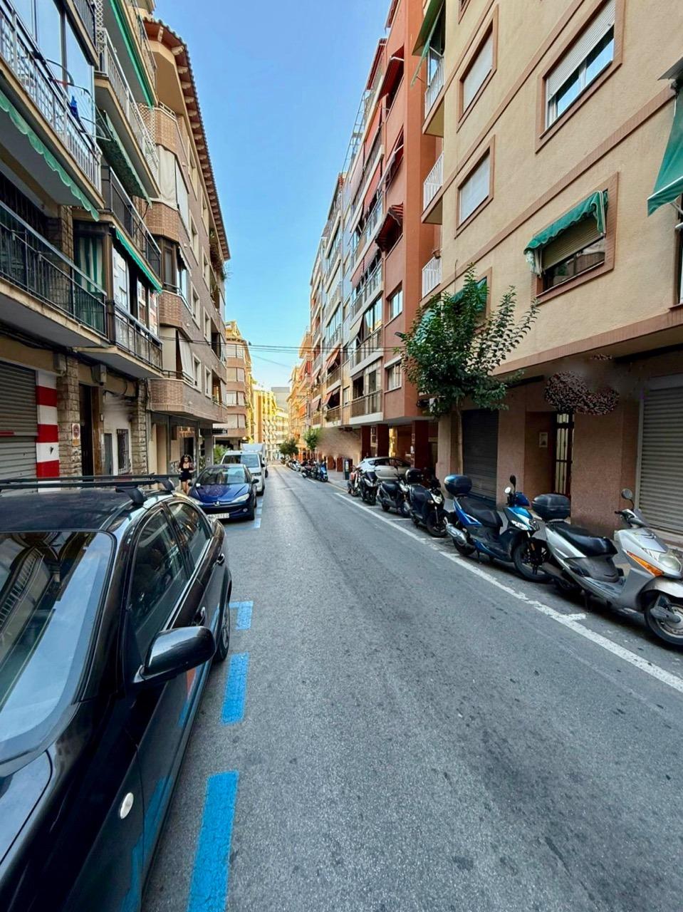 Comercial en venta en Benidorm