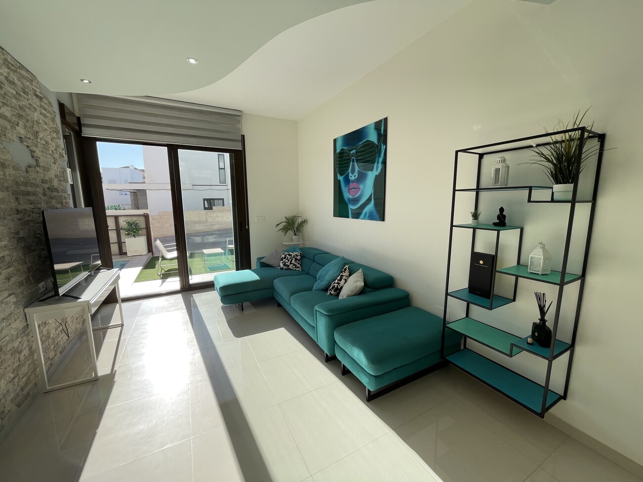 Semi Detached for sale in Villamartin, Alicante, Spain