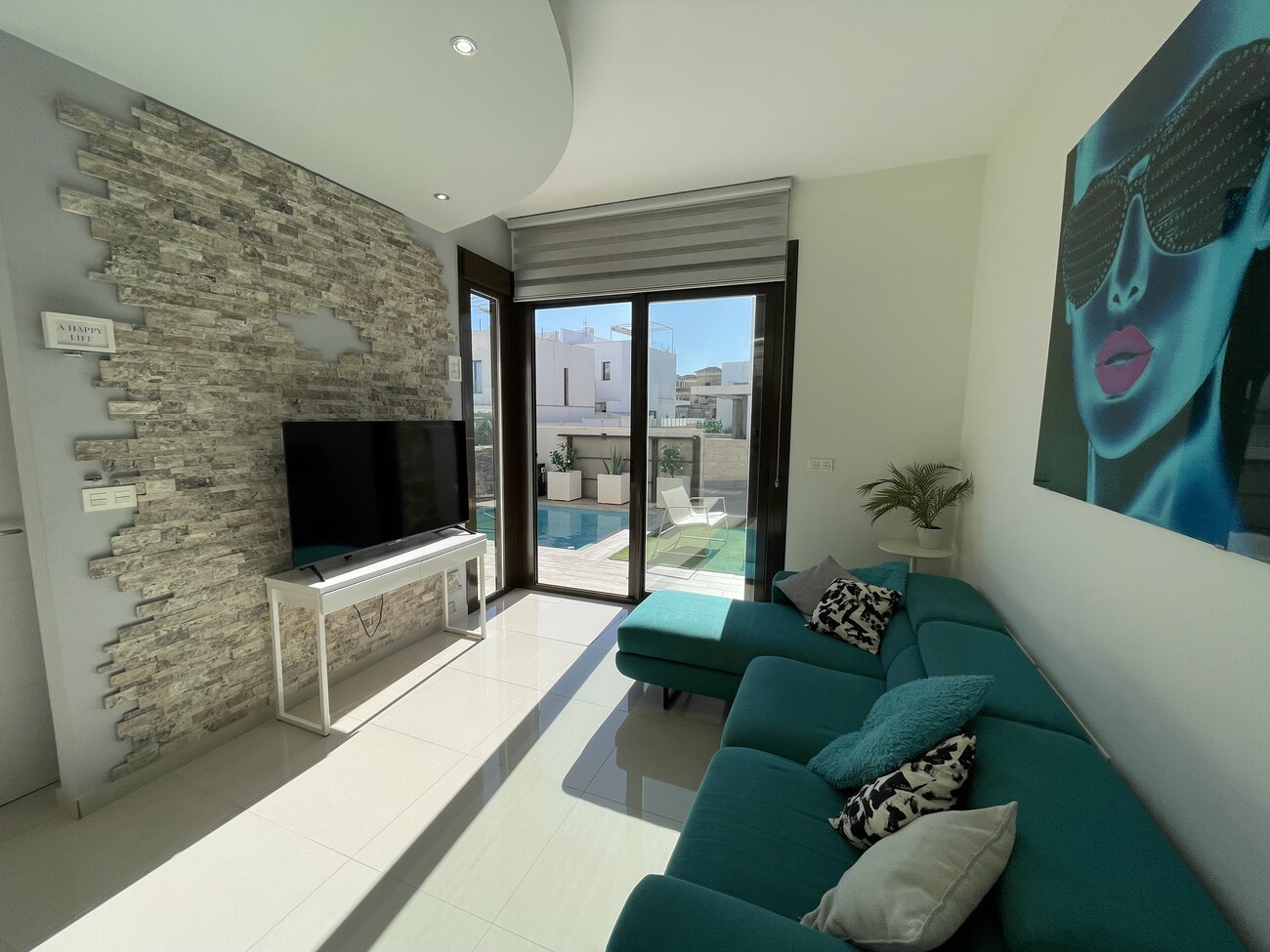 Semi Detached for sale in Villamartin, Alicante, Spain