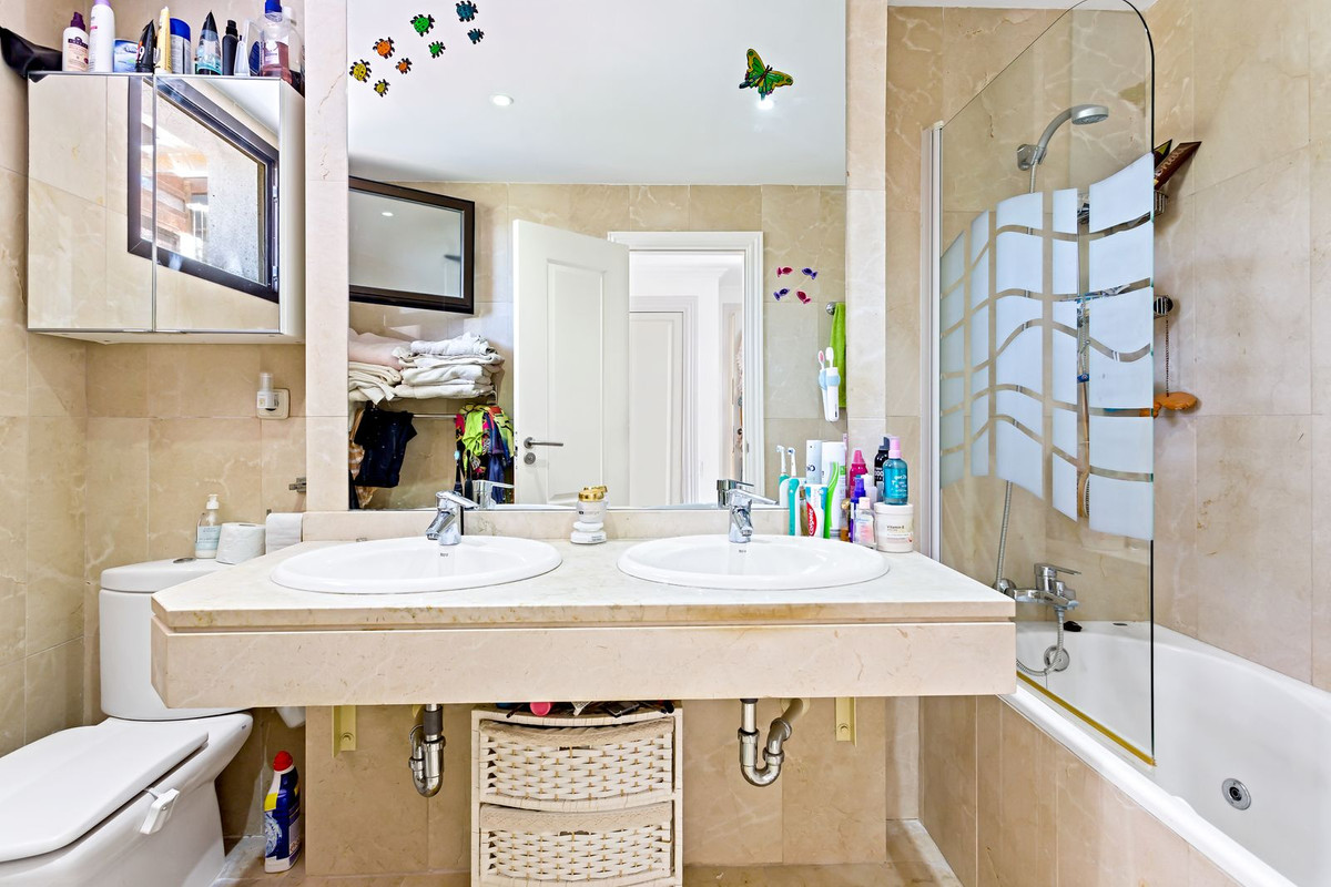 Penthouse for sale in Casares Playa, Málaga, Spain