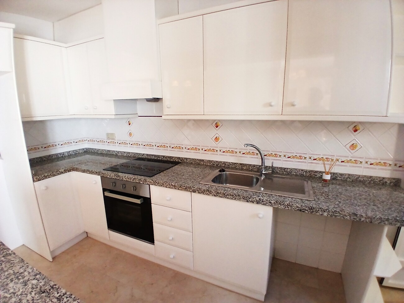Bungalow for sale in Villamartin, Alicante, Spain