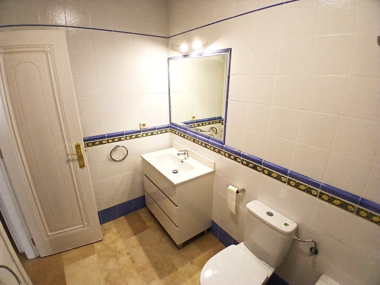 Bungalow for sale in Villamartin, Alicante, Spain