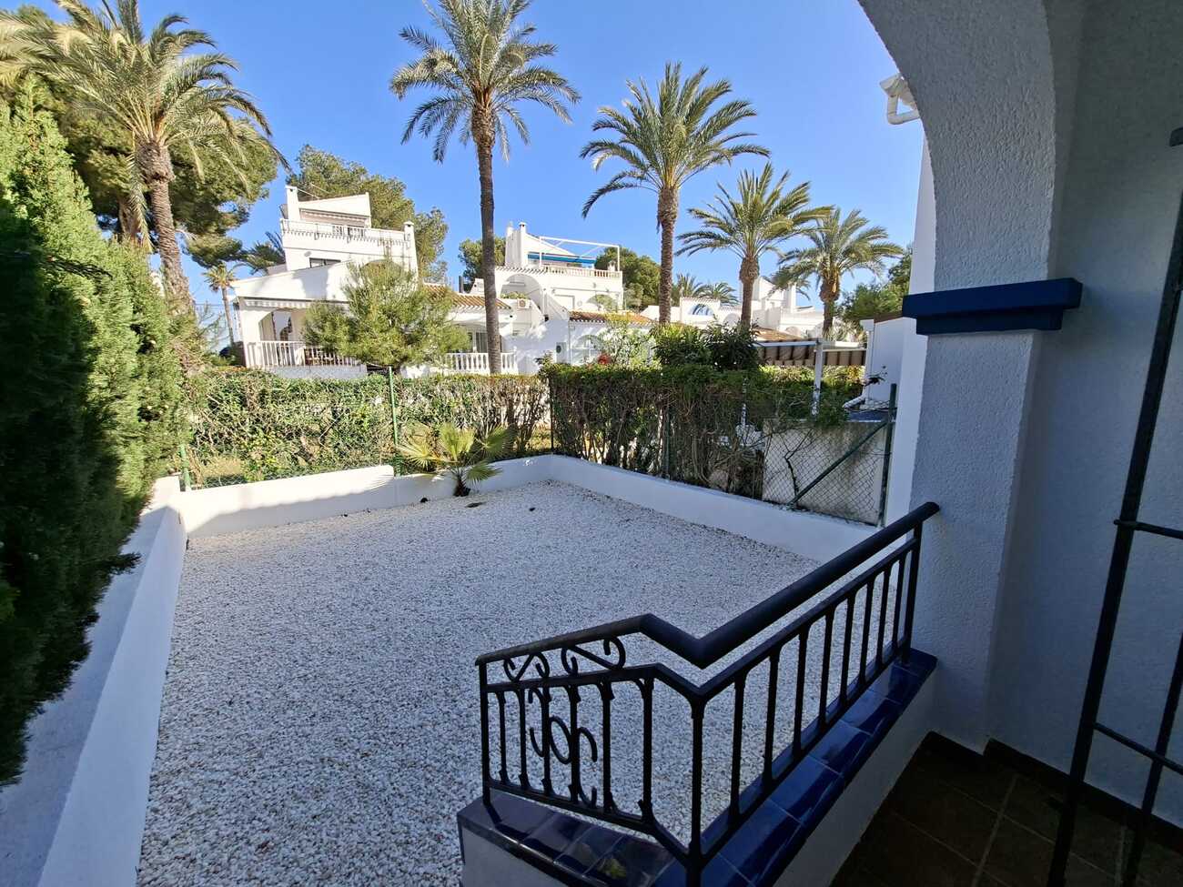 Bungalow for sale in Villamartin, Alicante, Spain