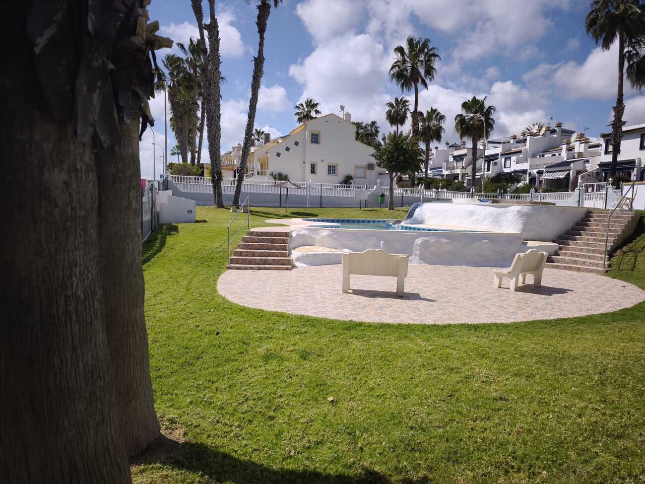 Bungalow for sale in Villamartin, Alicante, Spain