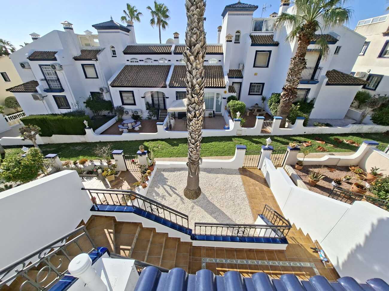 Bungalow for sale in Villamartin, Alicante, Spain