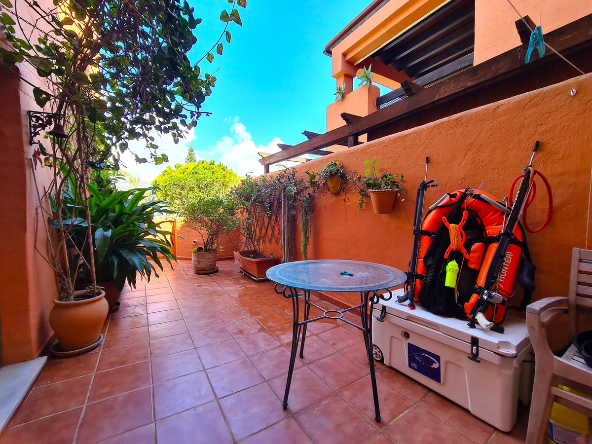 Apartment for sale in Estepona, Málaga, Spain