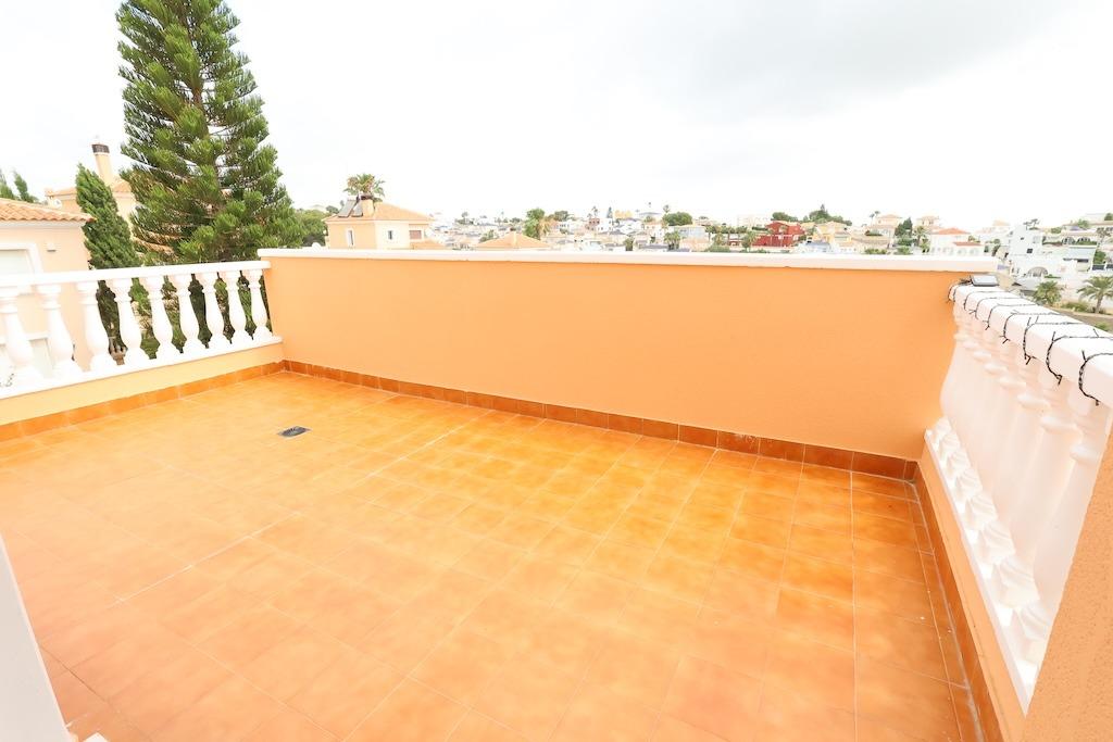 Villa en venta en San Miguel De Salinas