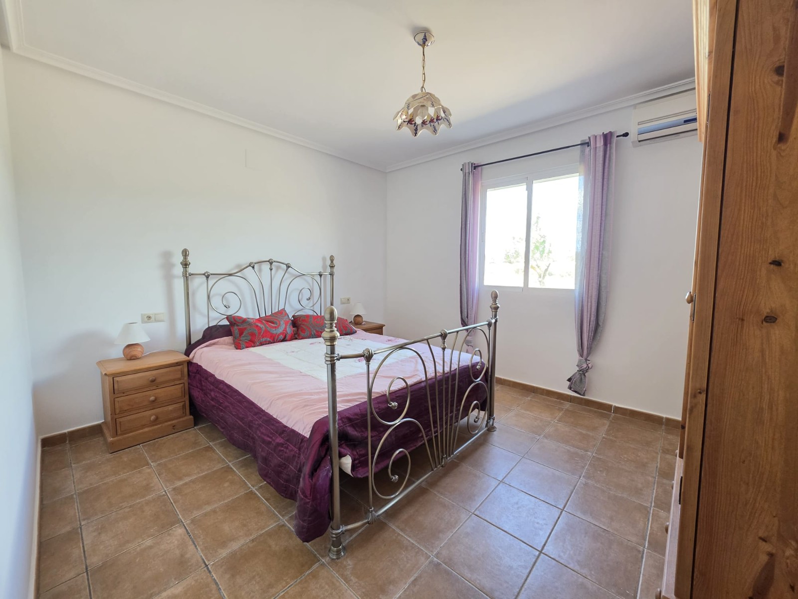 Villa for sale in Monóvarmonóver, Alicante, Spain