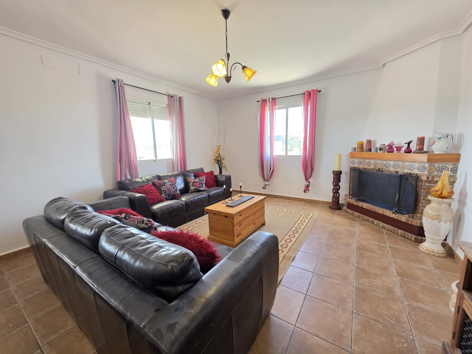 Villa for sale in Monóvarmonóver, Alicante, Spain