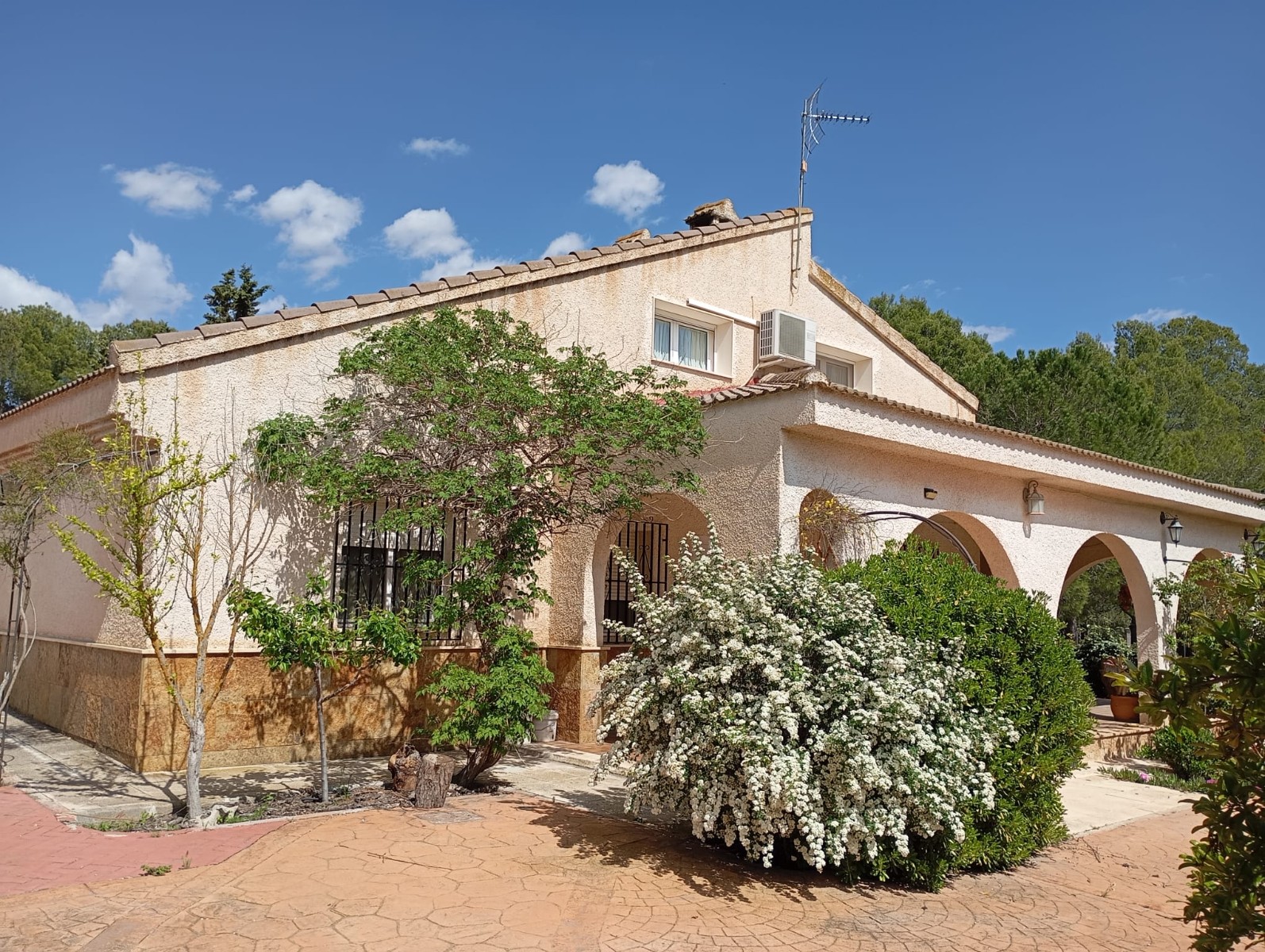 Villa for sale in Yecla, Murcia, Spain