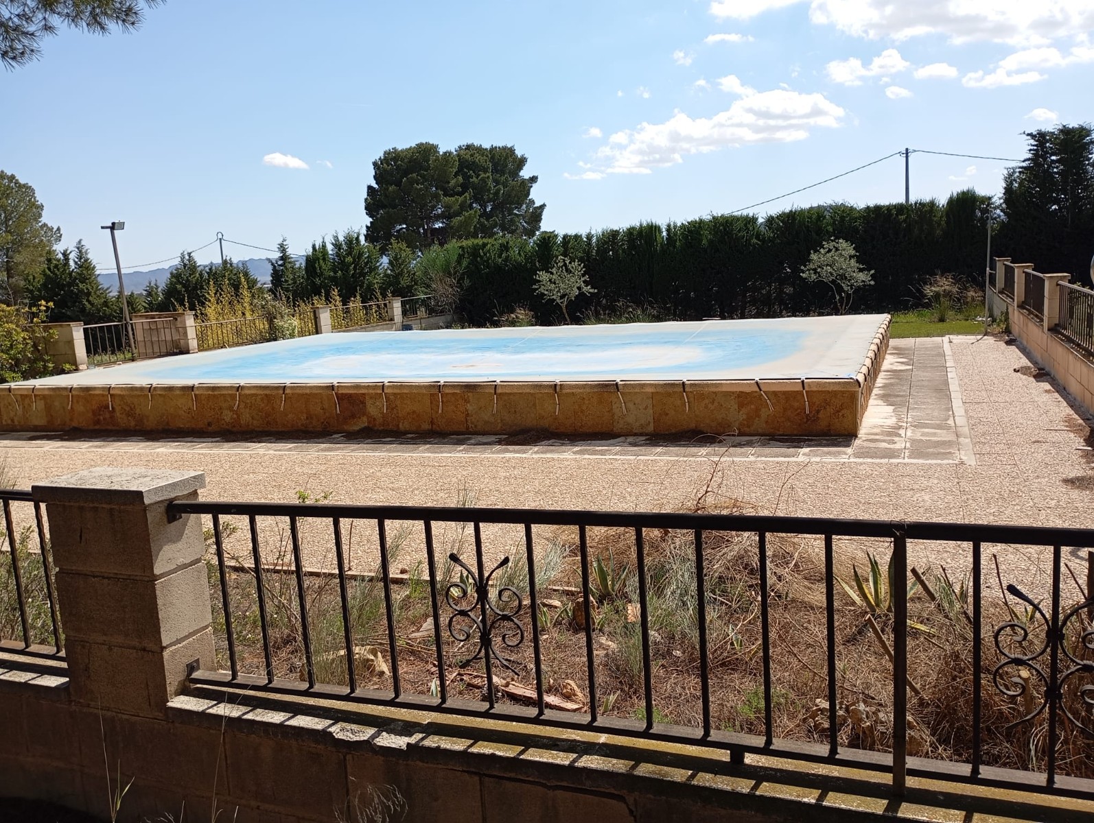 Villa en venta en Yecla