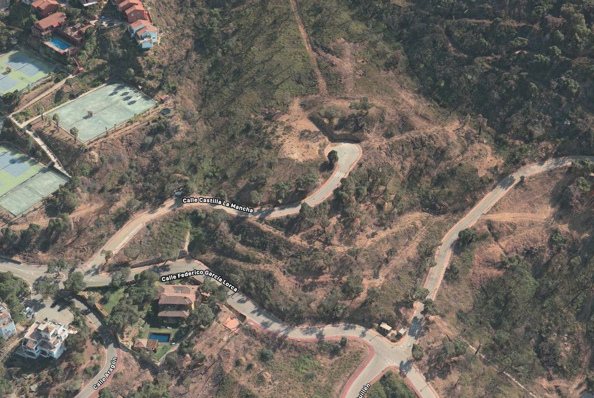 Finca for sale in La Mairena, Málaga, Spain