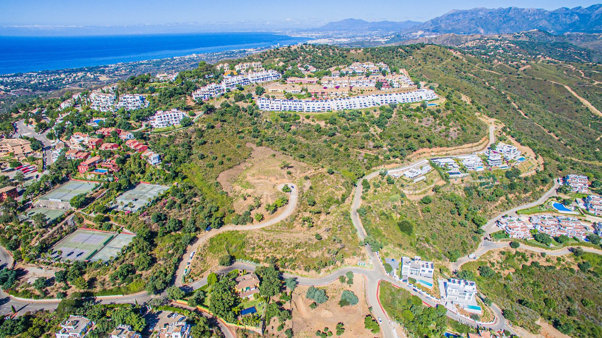 Finca for sale in La Mairena, Málaga, Spain
