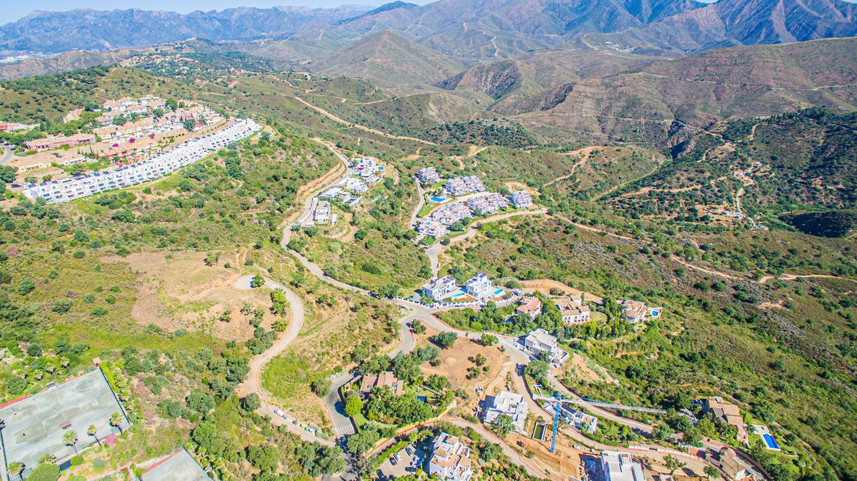 Finca for sale in La Mairena, Málaga, Spain