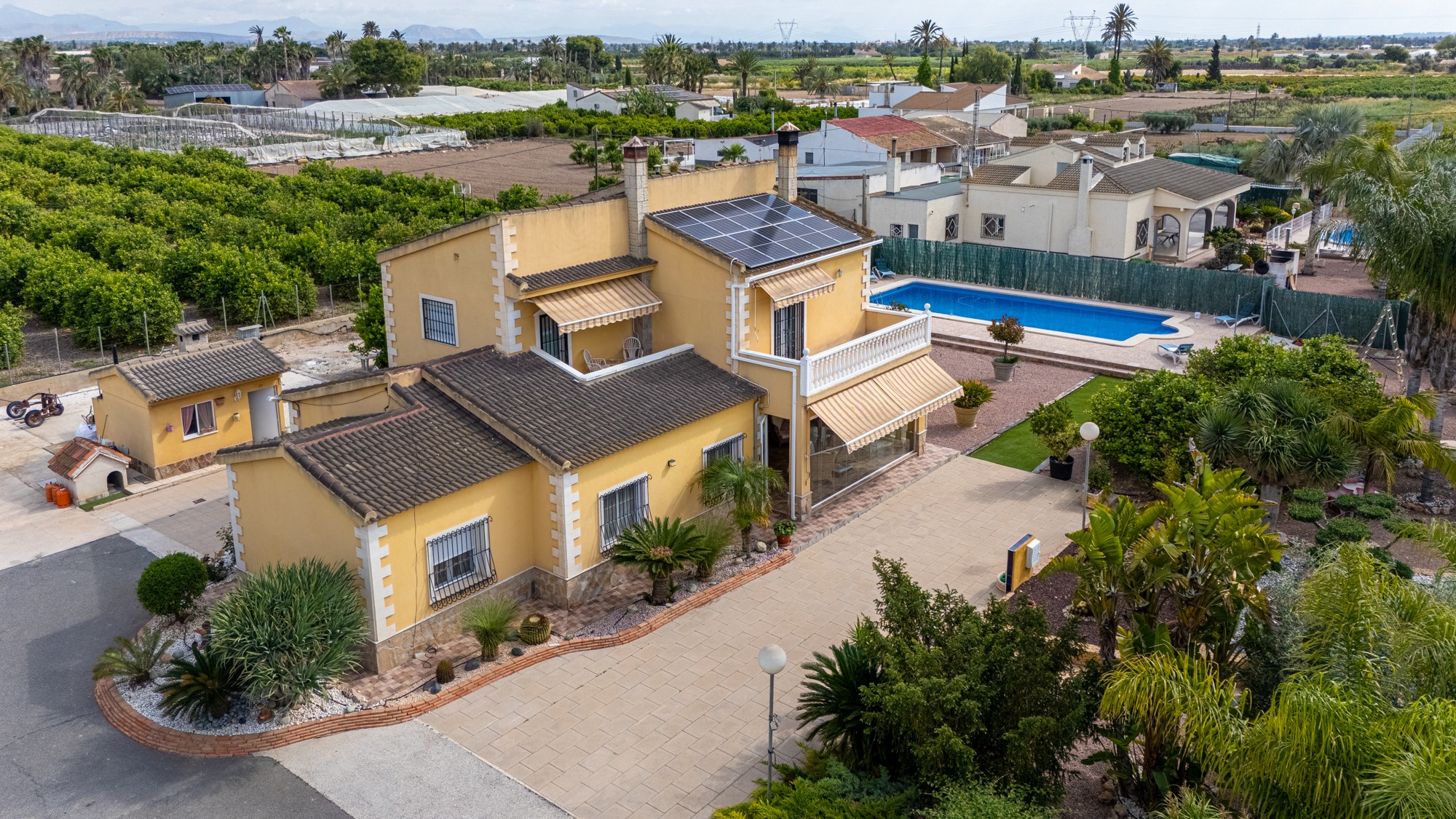 Villa for sale in Elche, Alicante, Spain