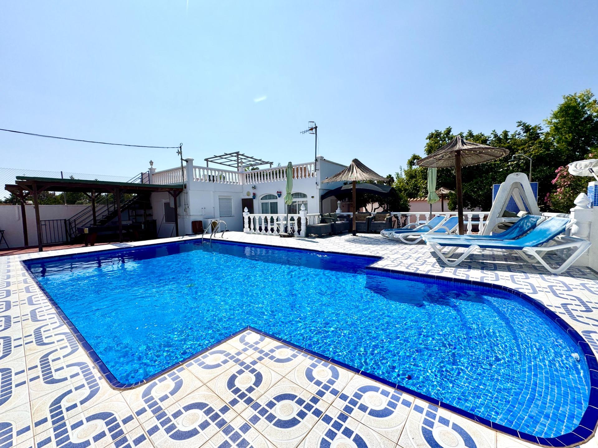 Villa for sale in Dolores, Alicante, Spain