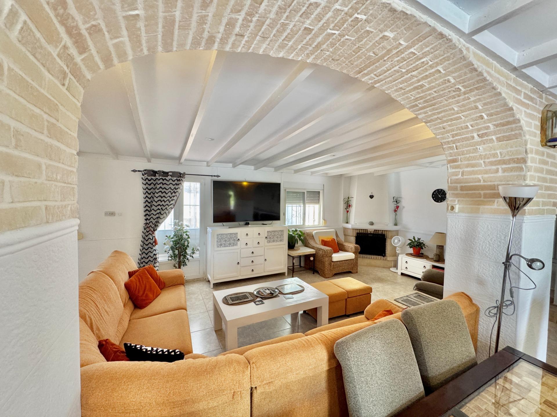 Villa for sale in Dolores, Alicante, Spain