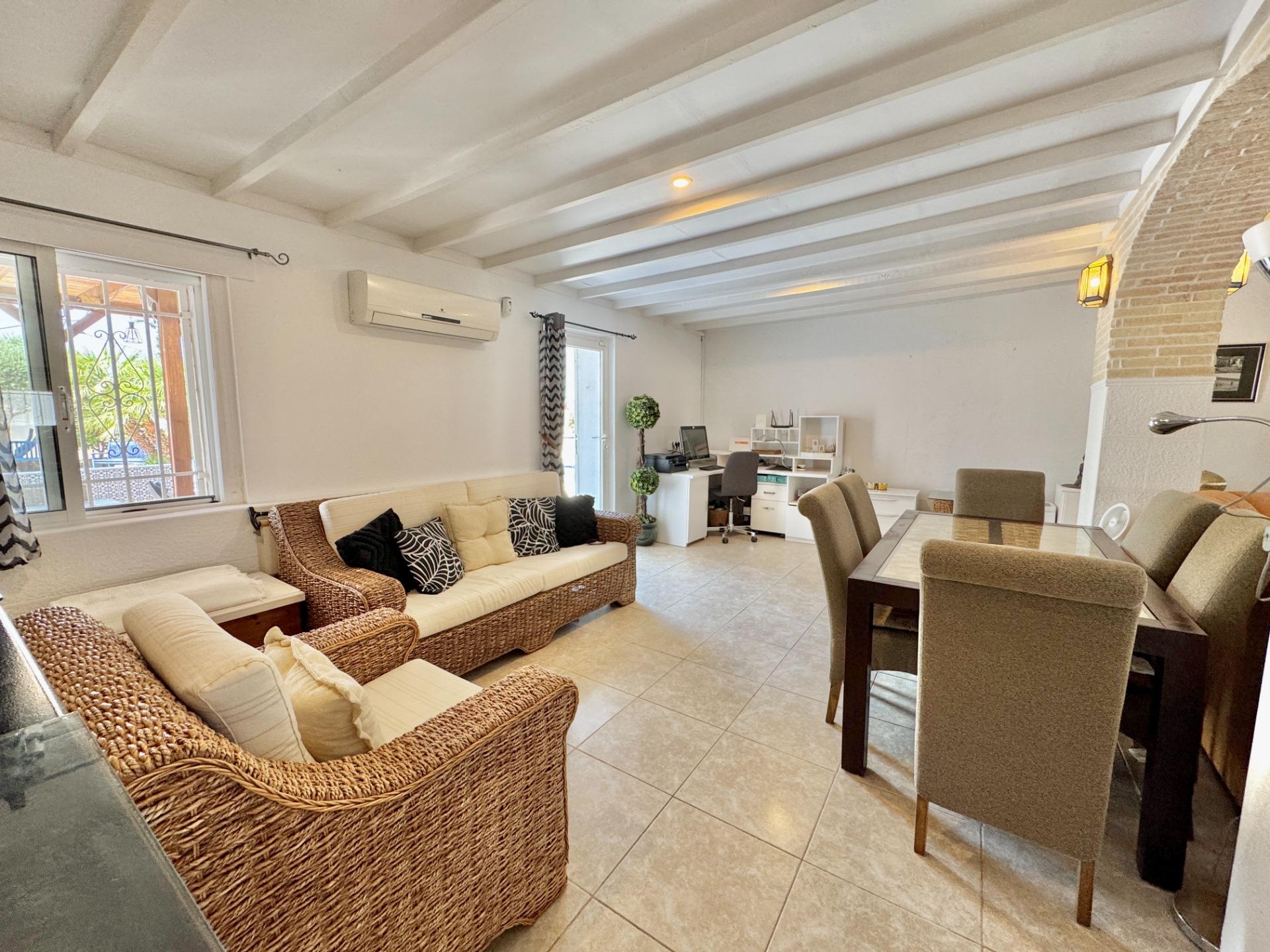 Villa for sale in Dolores, Alicante, Spain