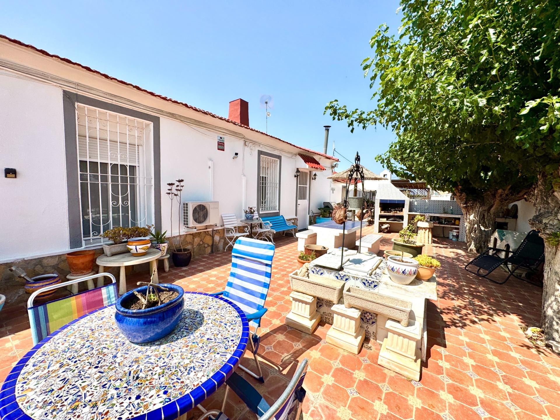 Villa for sale in Dolores, Alicante, Spain