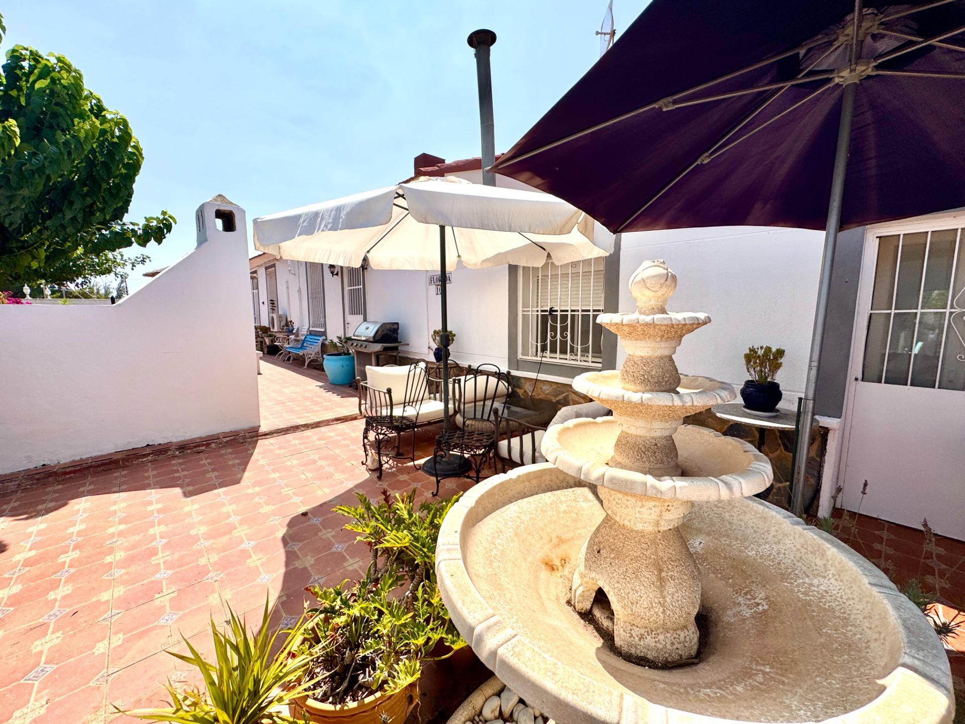 Villa for sale in Dolores, Alicante, Spain