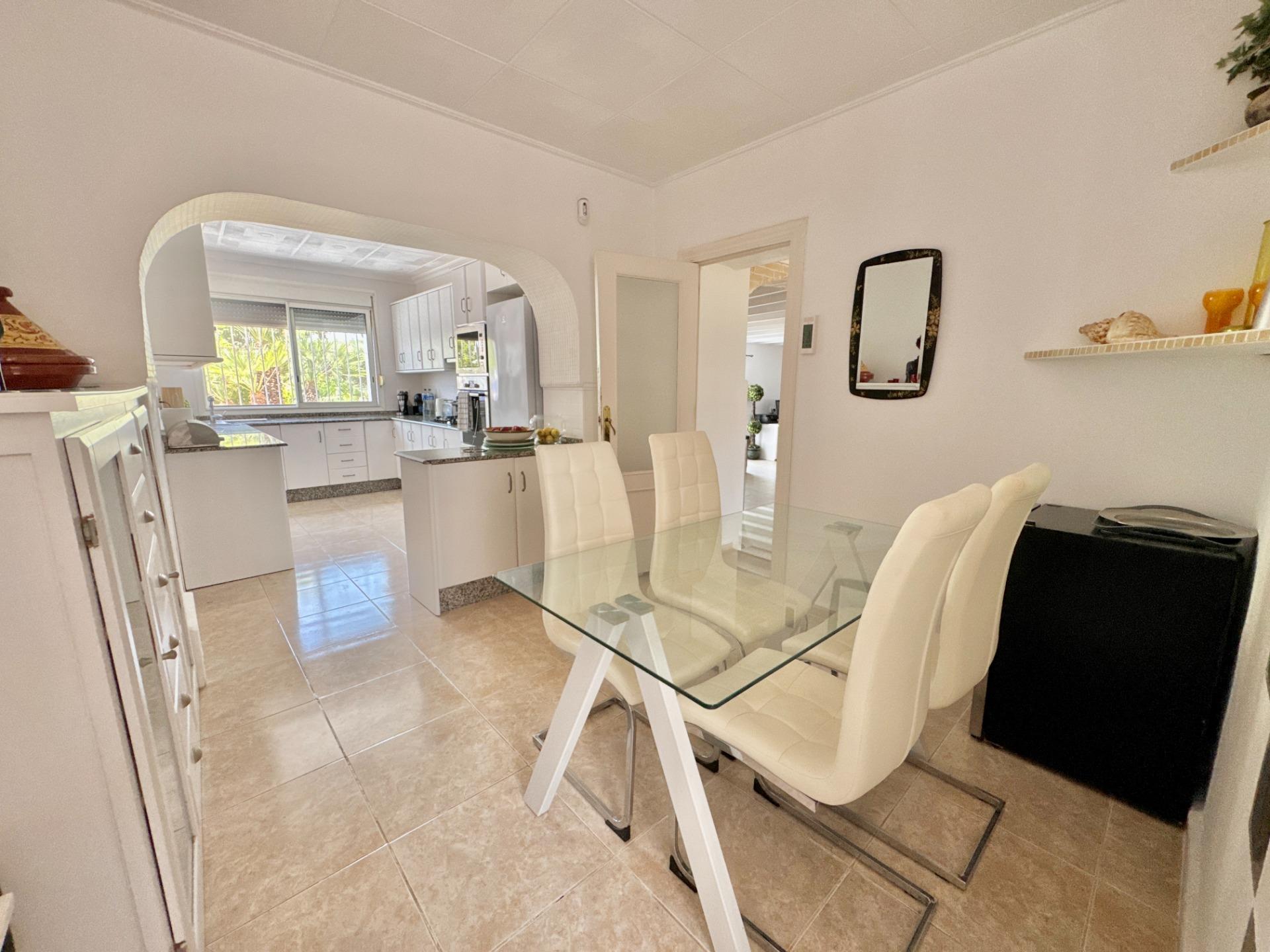Villa for sale in Dolores, Alicante, Spain