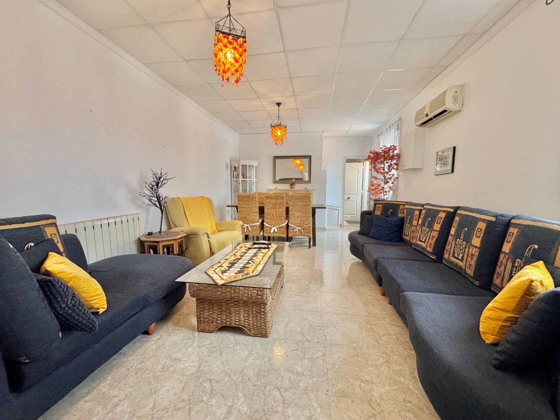 Villa for sale in Dolores, Alicante, Spain