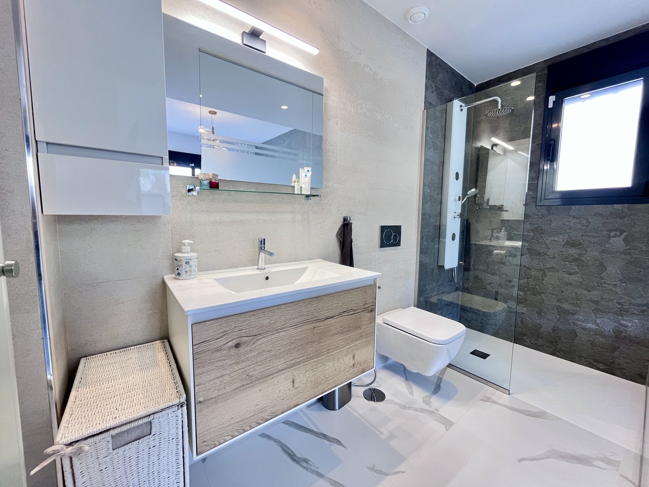 Apartment for sale in San Miguel De Salinas, Alicante, Spain