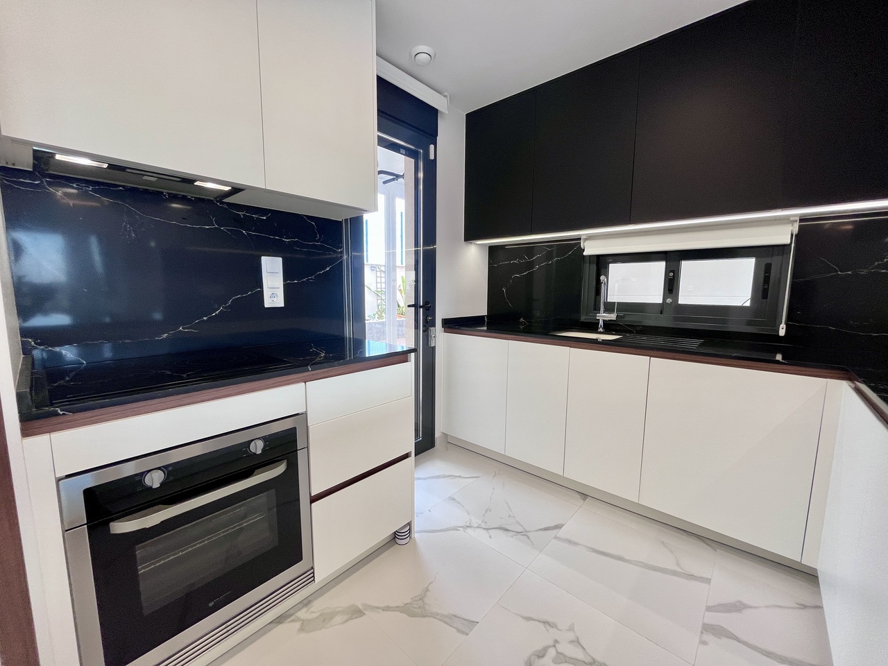 Apartment for sale in San Miguel De Salinas, Alicante, Spain