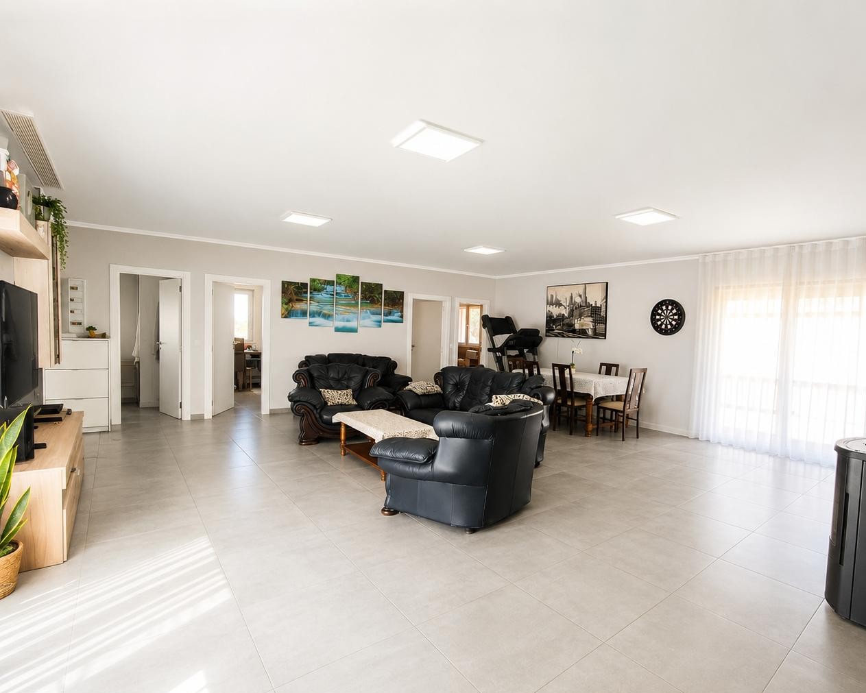 Villa for sale in Pinoso, Alicante, Spain