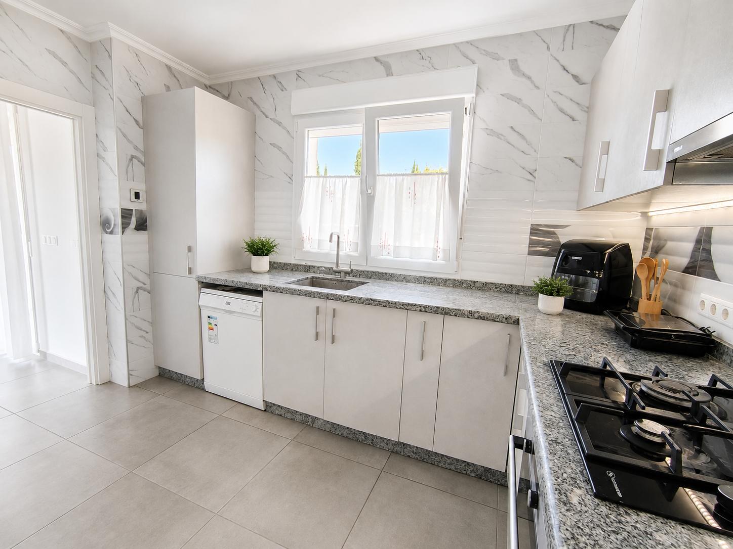 Villa for sale in Pinoso, Alicante, Spain