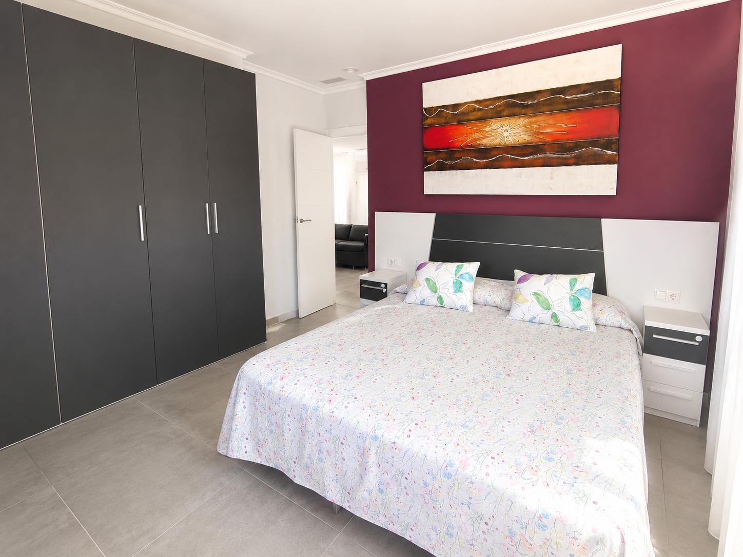 Villa for sale in Pinoso, Alicante, Spain