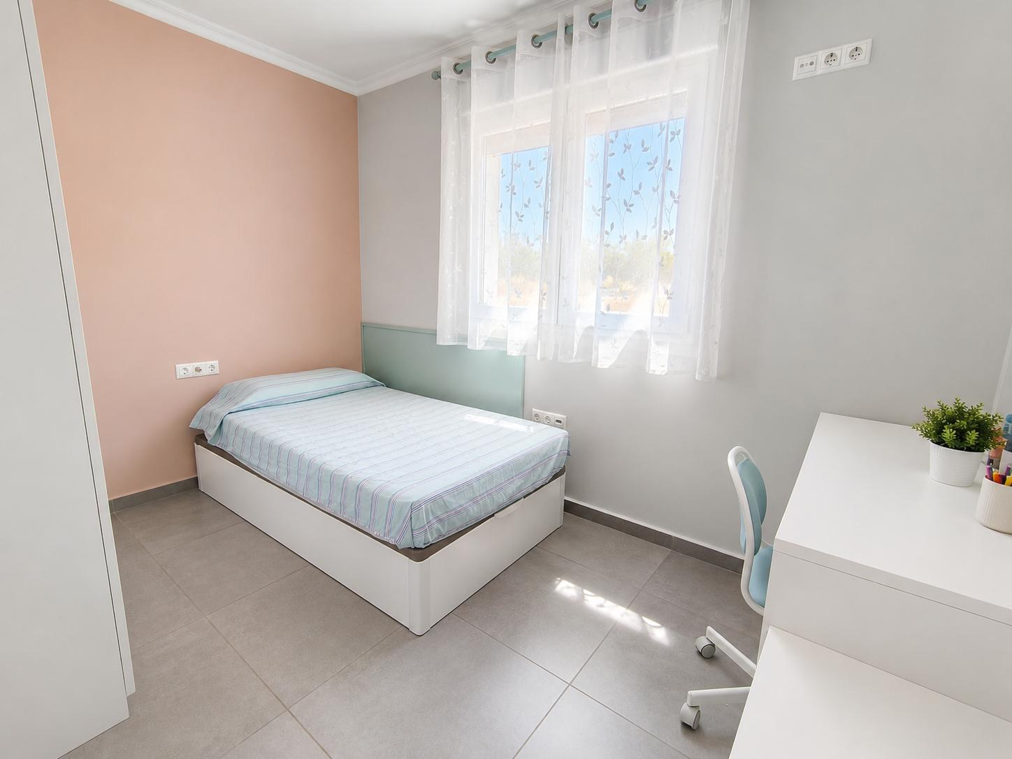 Villa for sale in Pinoso, Alicante, Spain